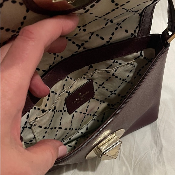 Kate Spade Newbury Lane Sally Crossbody Bag. Saffiano leather. Mulled wine color - Picture 10 of 10
